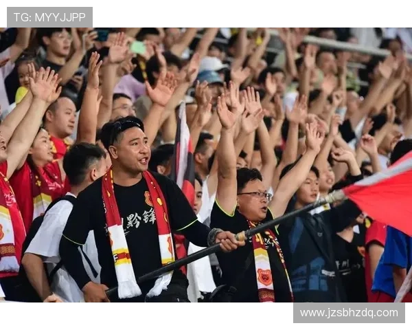 球迷热情汇聚共庆盛事 全民体育狂欢尽显激情与荣耀